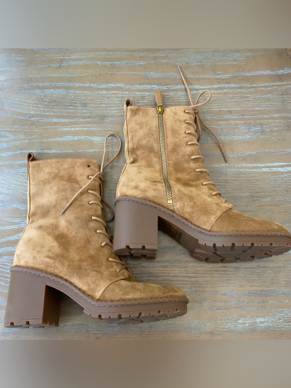 Vince Suede Mustard Zip Up Lace Up Block Heel Combat Boots US7